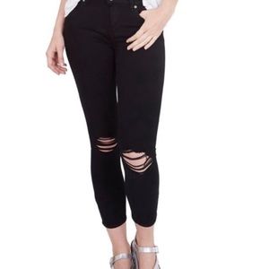 PAIGE Double Dark Wash Verdugo Crop